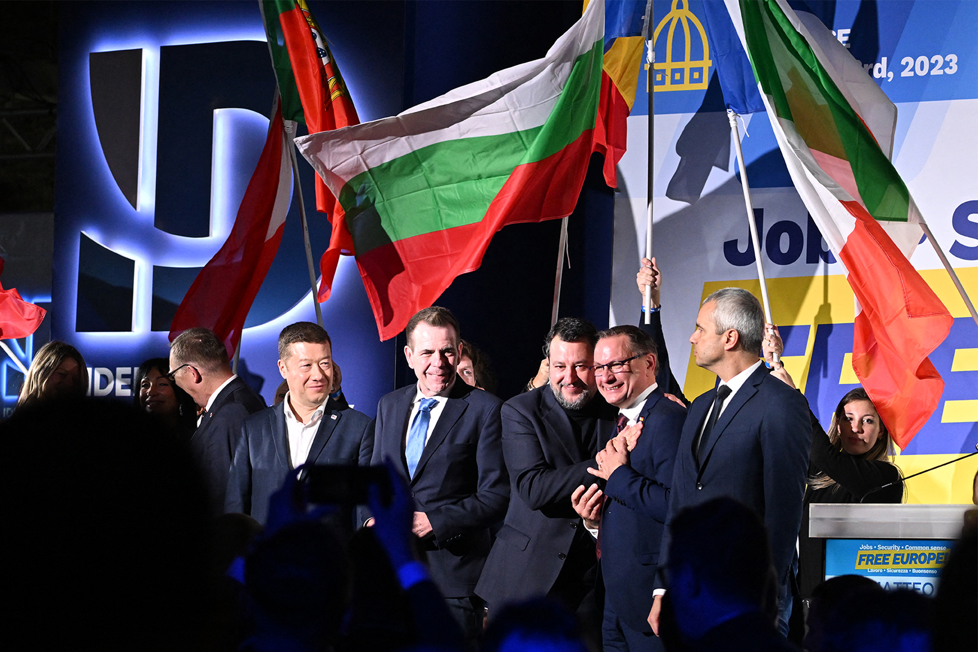 Радикалы на марше. Почему Европа выбирает популистов и чем это грозит Украине